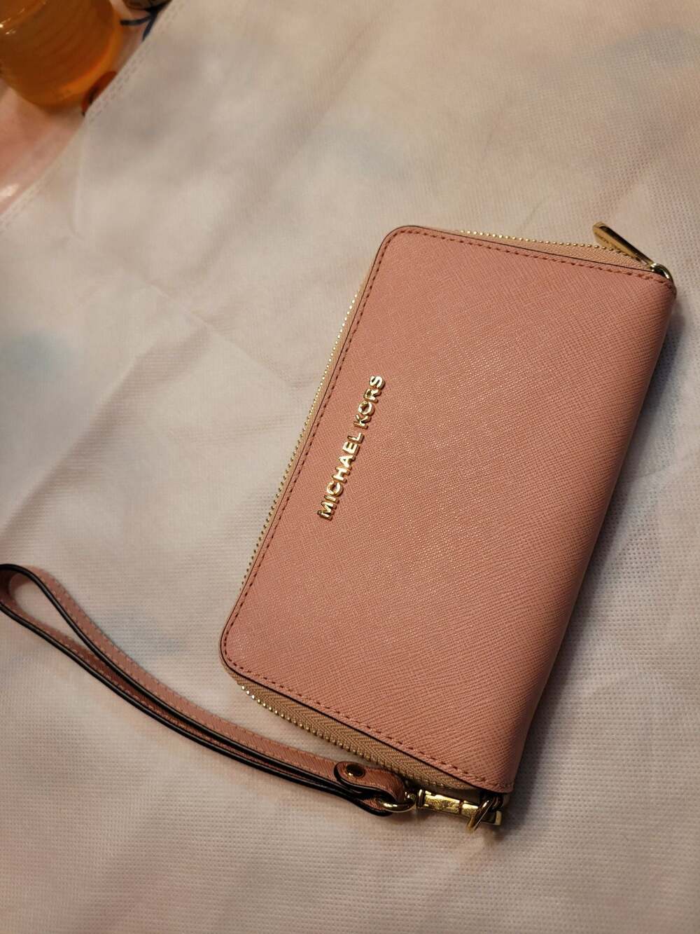 Michael Kors Jet Set Saffiano Leather Continental Wristlet Wallet in Pale Pink